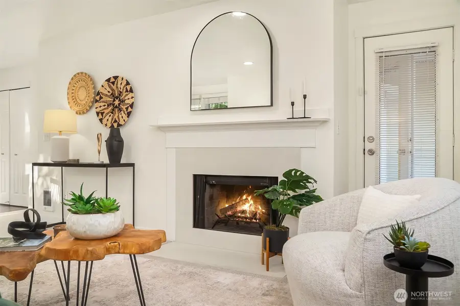 2740 118th Avenue Se #202, Bellevue, WA 98005 - #2