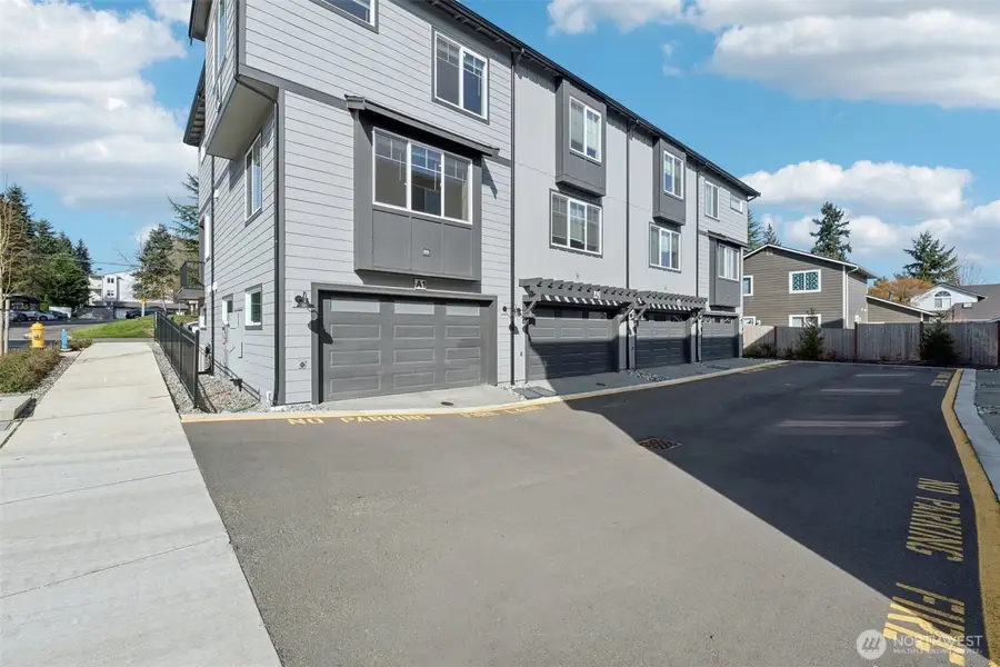 15423 Admiralty Way #A1, Lynnwood, WA 98087 - #3
