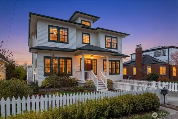 3723 41st Avenue Sw, Seattle, WA 98116