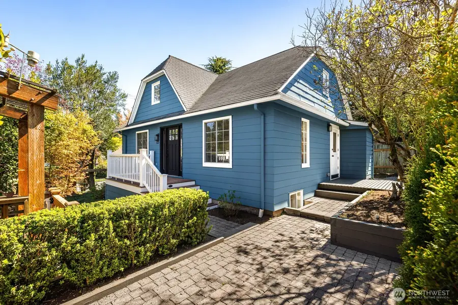 715 NE 60th Street, Seattle, WA 98115 - #2