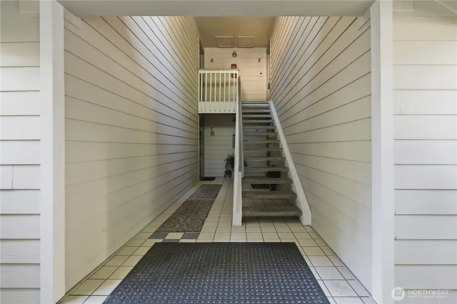 4615 Grandview Drive W #B, University Place, WA 98466 - #2