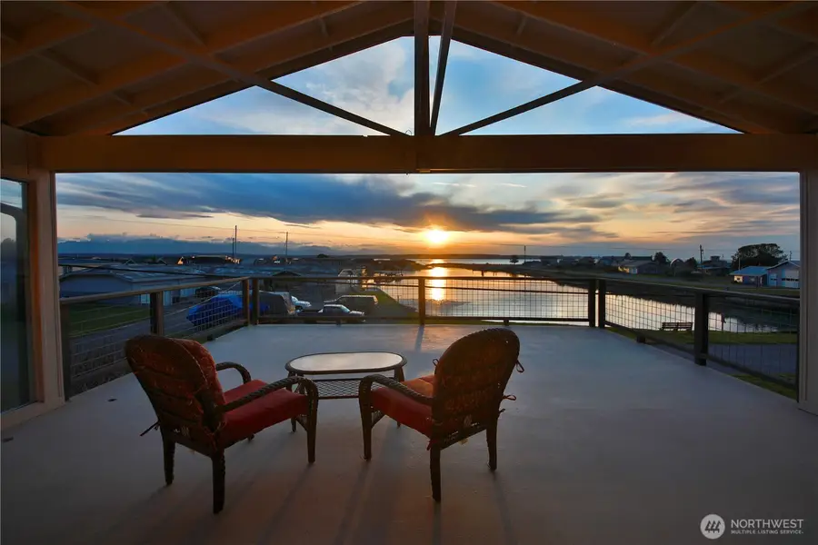 3621 Shorewood Avenue, Greenbank, WA 98253 - #3