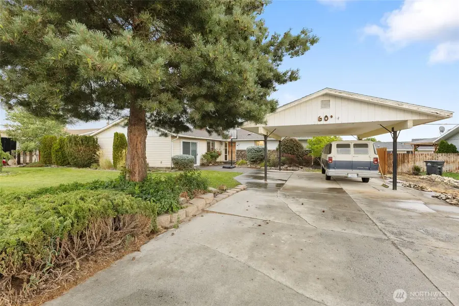 603 N Crestview Drive, Moses Lake, WA 98837 - #2