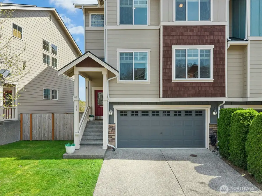 527 Pilchuck Path, Everett, WA 98201 - #3