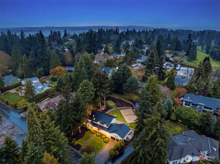 7664 NE 14th Street, Medina, WA 98039 - #2