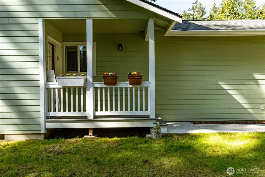 1035 W Starflower Road, Oak Harbor, WA 98277 - #3