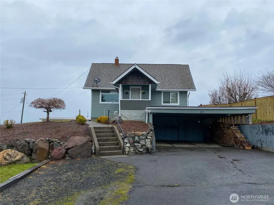 823 Broadway Avenue, South Bend, WA 98586 - #2