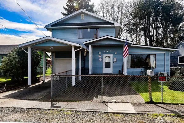 1207 W Perry Street, Aberdeen, WA 98520