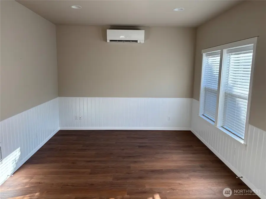 26787 Red Maple Lane Ne, Kingston, WA 98346 - #3