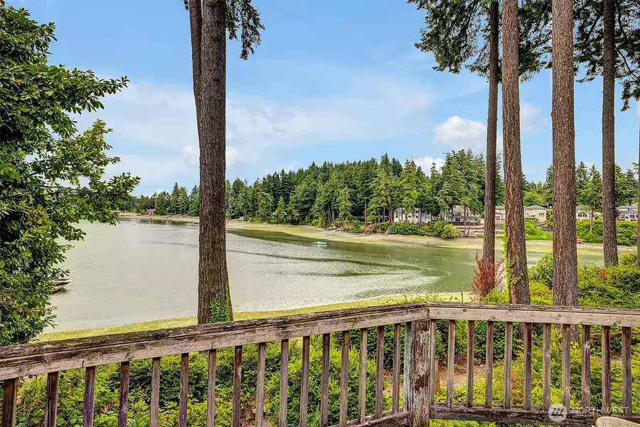 921 Pershing Ave #101, Bremerton, WA 98312 - #3