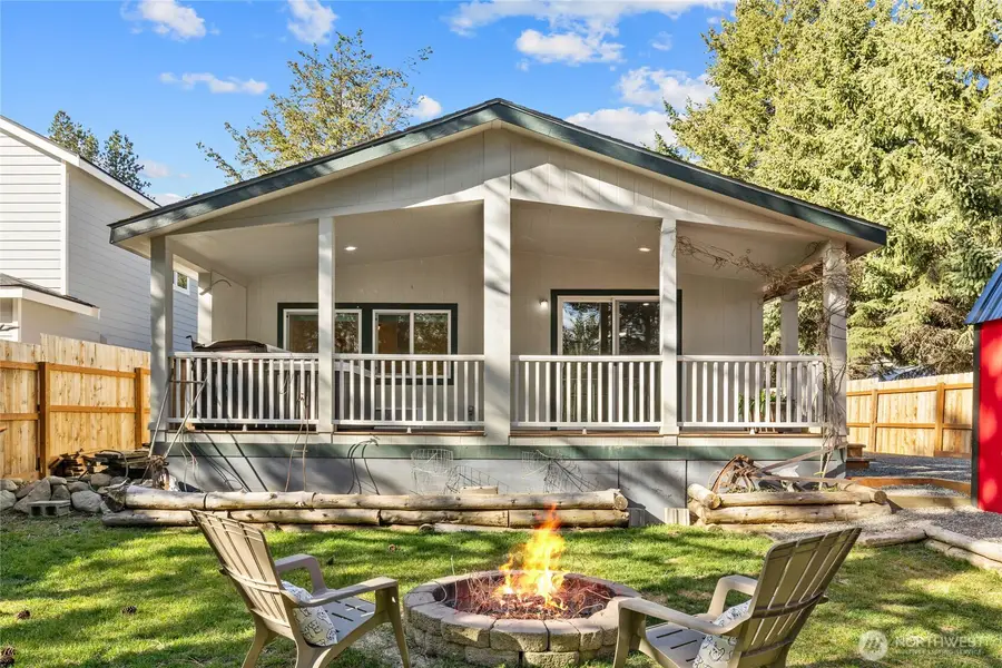 605 N Park Street, Cle Elum, WA 98922 - #3