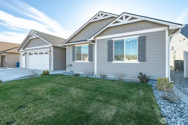 479 Sunny Brooke Lane, Chelan, WA 98816