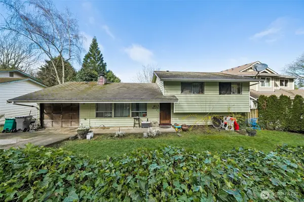 28425 15th Place S, Federal Way, WA 98003