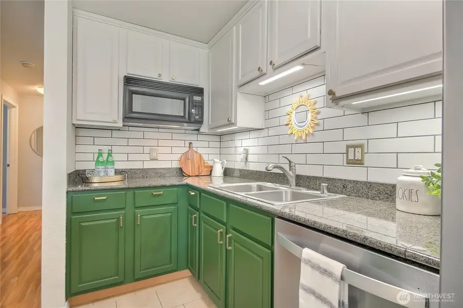 20320 Bothell Everett Hwy #D102, Bothell, WA 98012 - #3