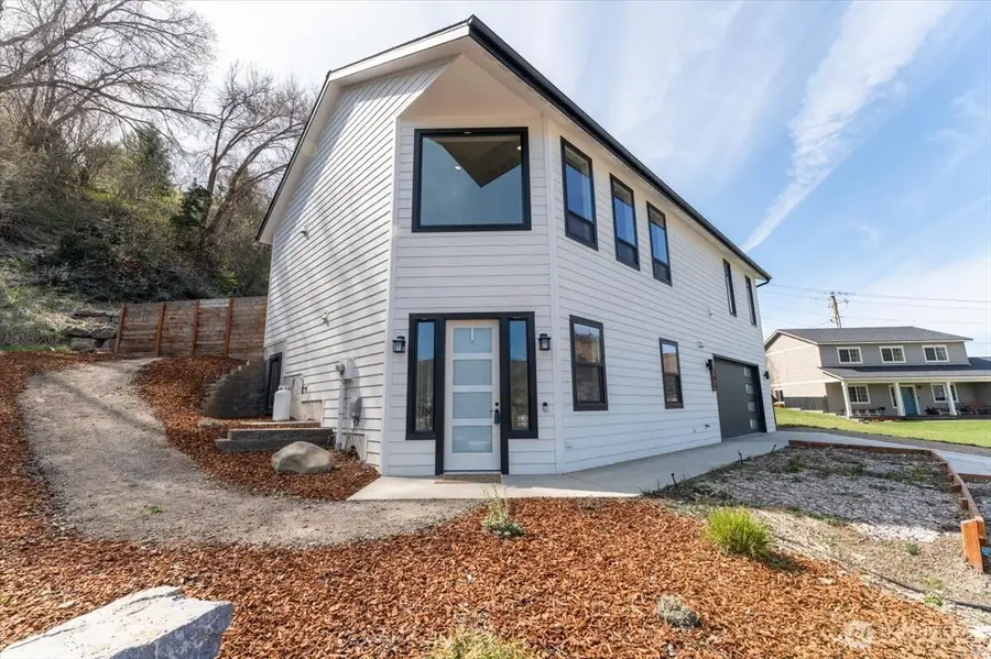 103 Hassan Street, Cashmere, WA 98815 - #2