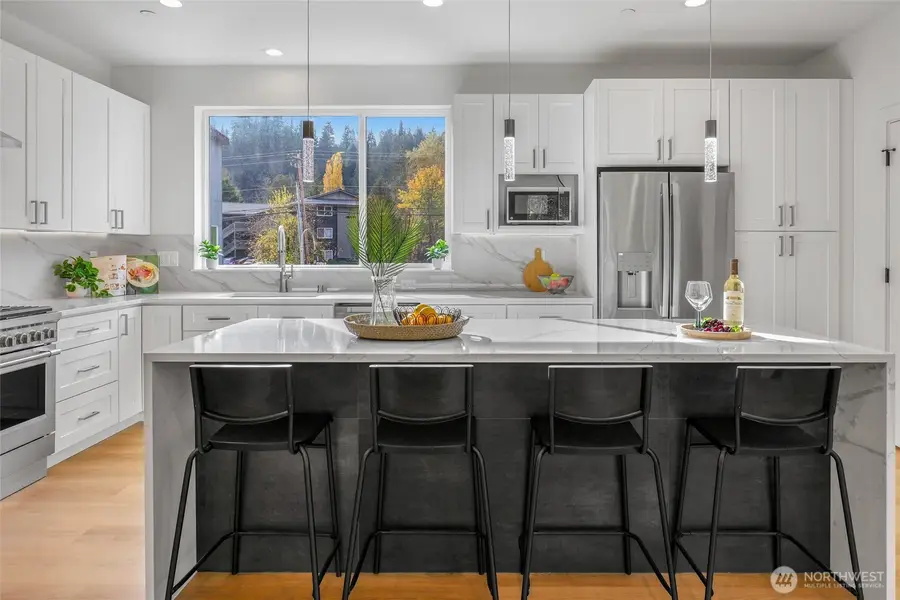 10628 E Riverside Dr, Bothell, WA 98011 - #3