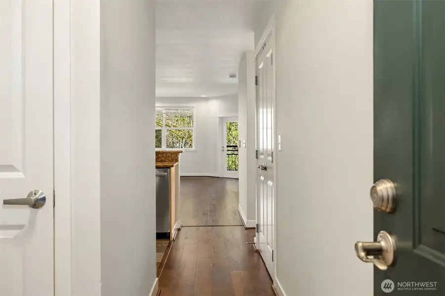 1000 Cabin Creek Lane Sw #B303, Issaquah, WA 98027 - #2