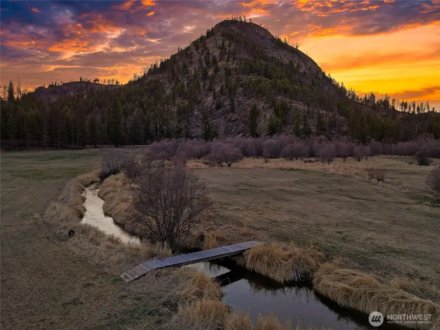 1721 Aeneas Valley Road, Tonasket, WA 98855 - #2