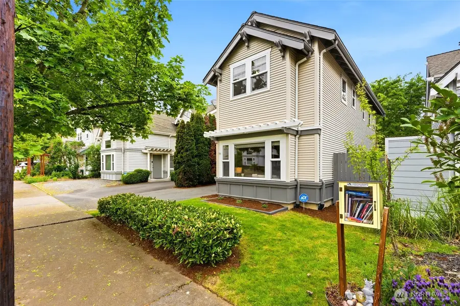 2712 S Irving Street, Seattle, WA 98144 - #2