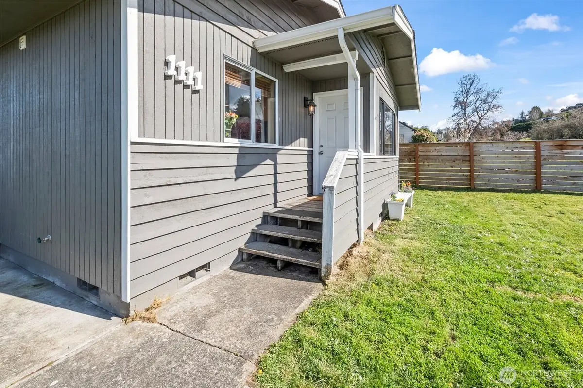 1111 E 5th, Port Angeles, WA 98362 - #1