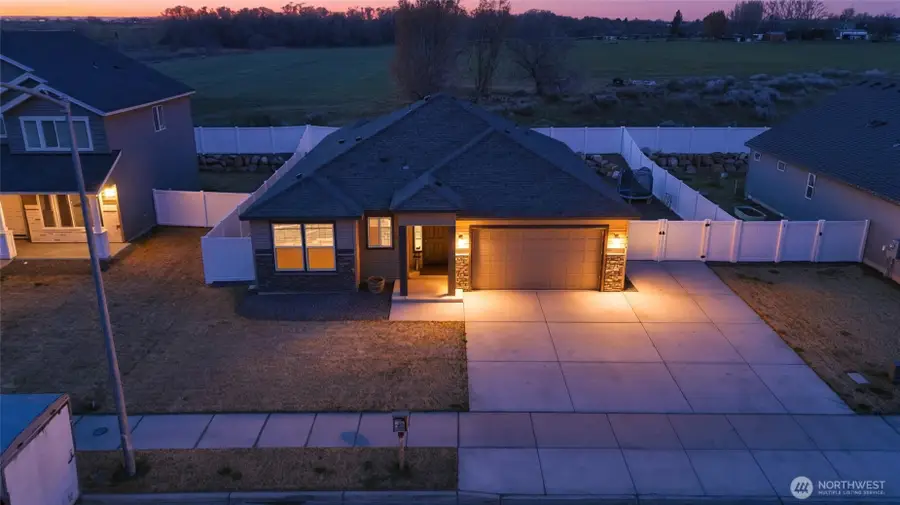 4716 W Thrush Street, Moses Lake, WA 98837 - #2