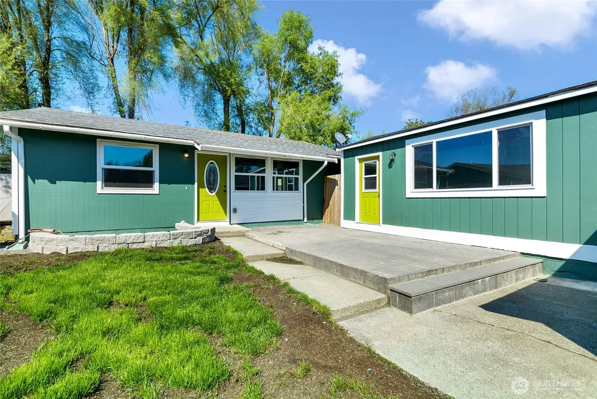 8705 12th Street Ne, Lake Stevens, WA 98258 - #1