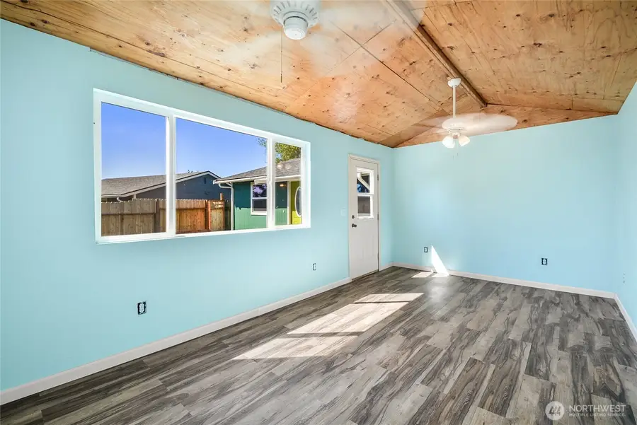 8705 12th Street Ne, Lake Stevens, WA 98258 - #3