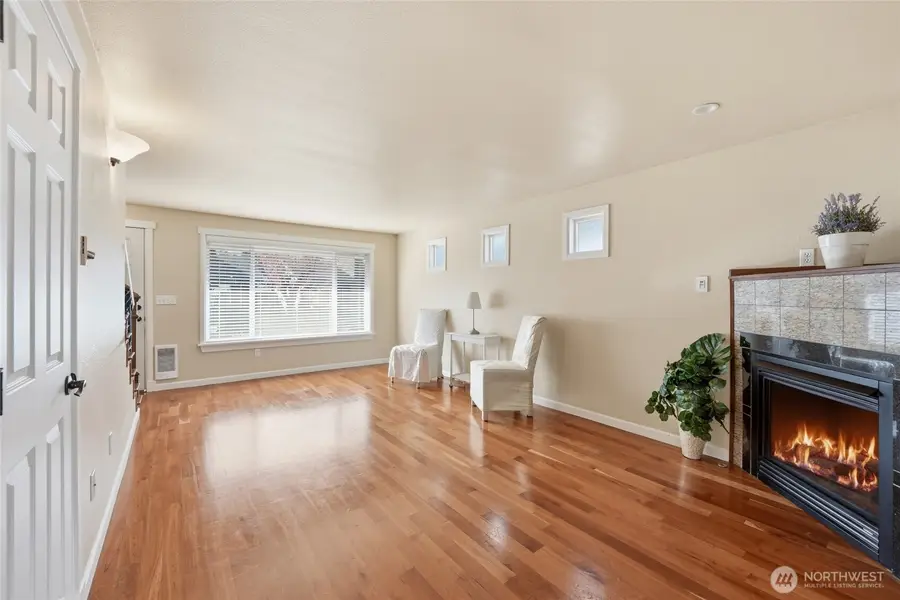 1721 Madison Street #B, Everett, WA 98203 - #3