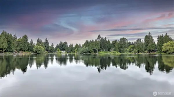 2171 N 122nd Place, Seattle, WA 98133