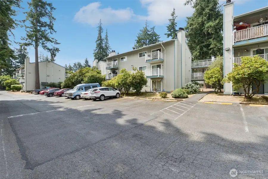 5806 200th Street Sw #F, Lynnwood, WA 98036 - #2