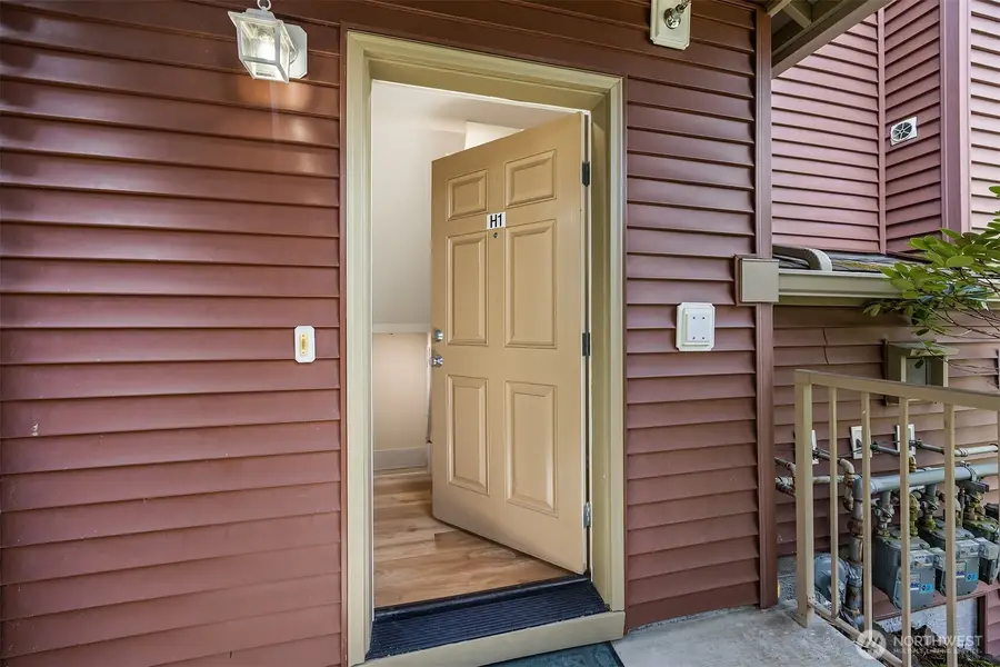 21507 42nd Avenue S #H1, Seatac, WA 98198 - #2