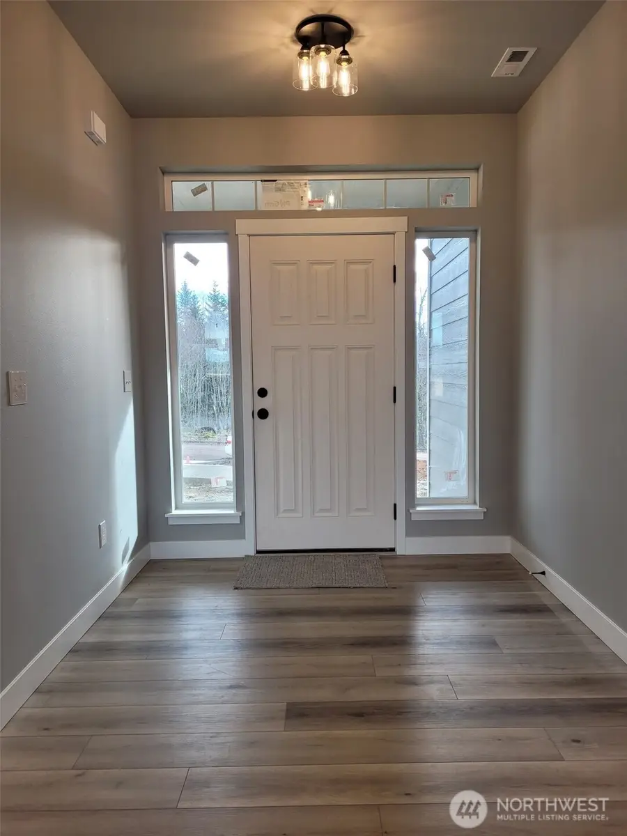 22 Raven Lane, Elma, WA 98541 - #3