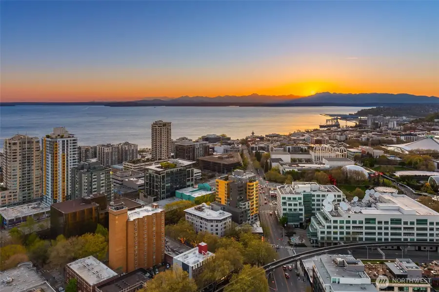 2510 6th Avenue #3705, Seattle, WA 98121 - #3