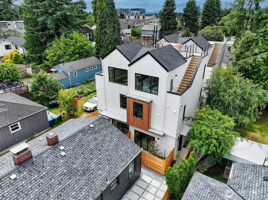 8733 13th Avenue Nw #C, Seattle, WA 98117 - #2