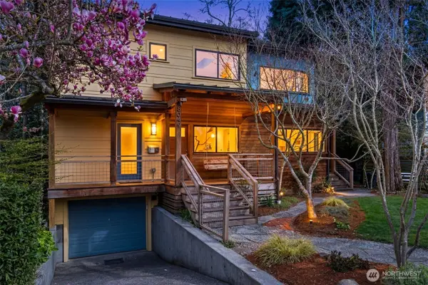 8049 44th Avenue Ne, Seattle, WA 98115