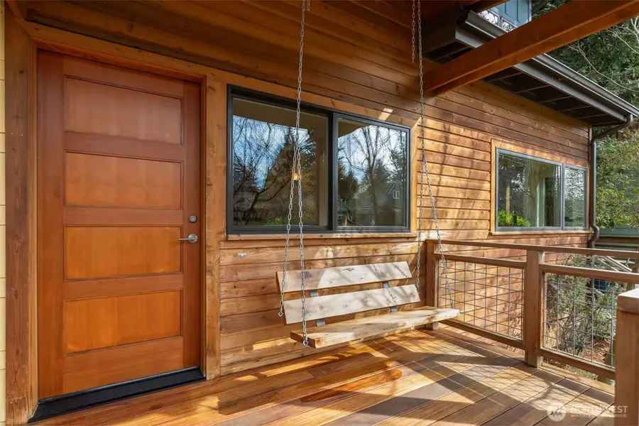 8049 44th Avenue Ne, Seattle, WA 98115 - #3