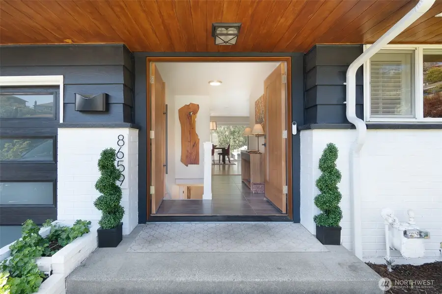 8659 Fauntlee Crest Sw, Seattle, WA 98136 - #2