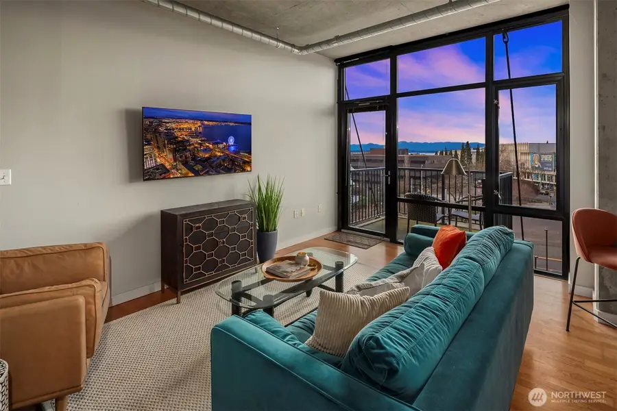 2720 3rd Avenue #603, Seattle, WA 98121 - #3