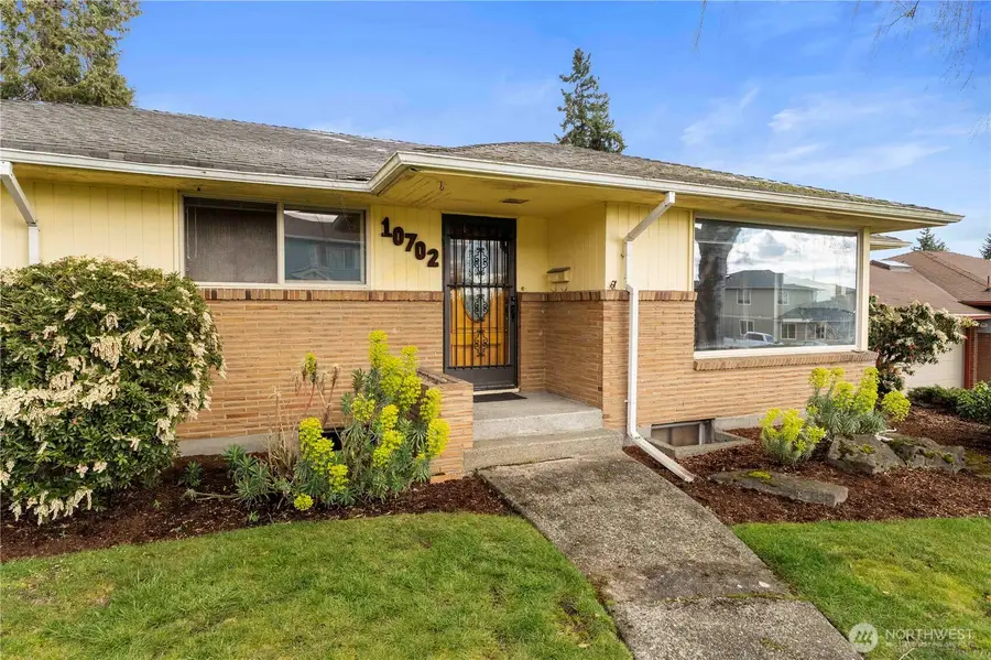 10702 39th Avenue Sw, Seattle, WA 98146 - #2