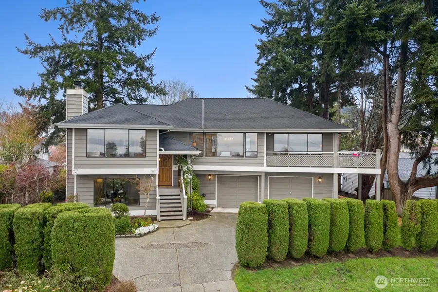 556 Holly Drive, Edmonds, WA 98020 - #2