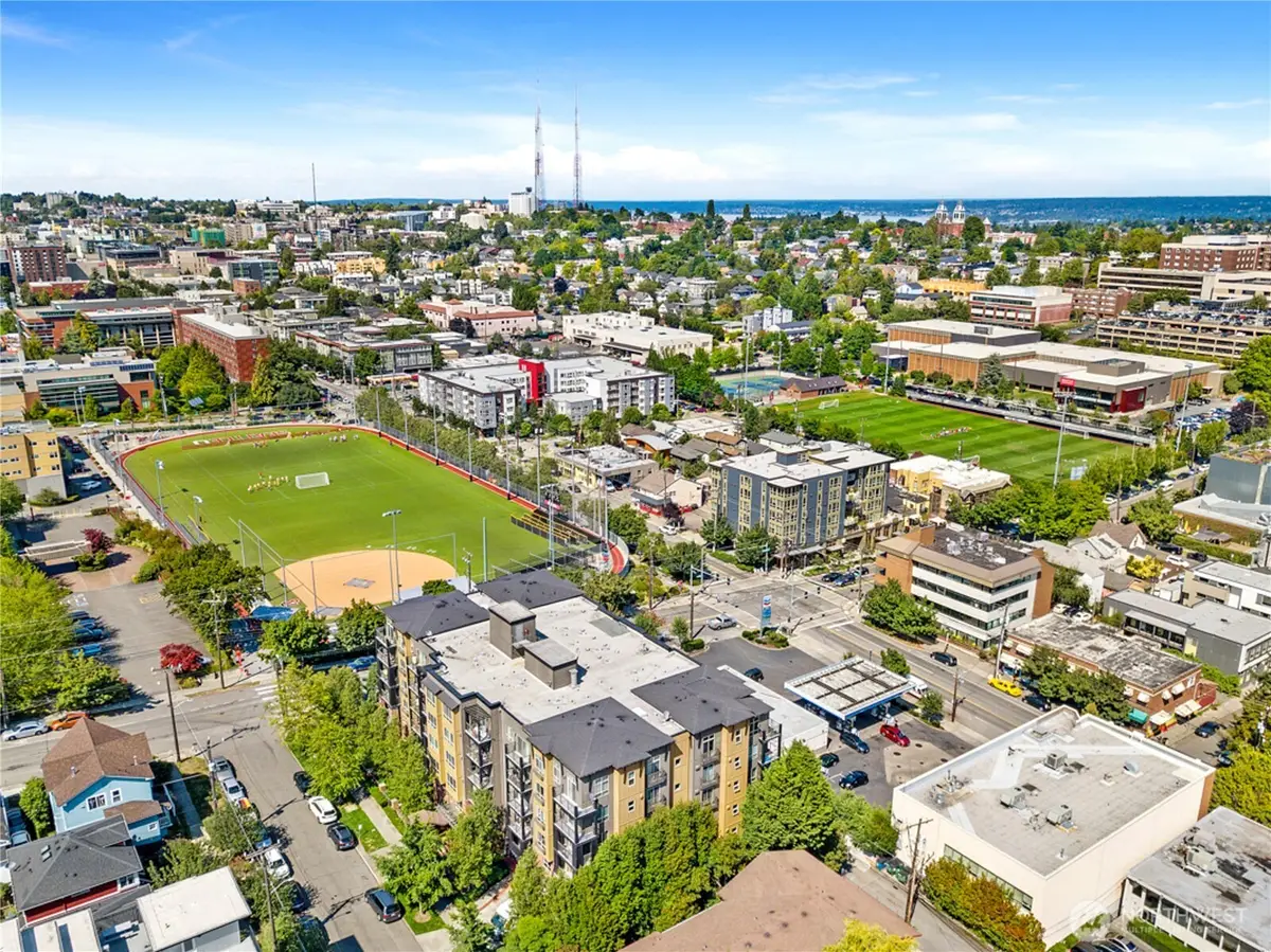 412 11th Avenue #209, Seattle, WA 98122 - #1