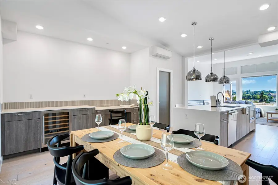 1546 Sturgus Avenue S, Seattle, WA 98144 - #3