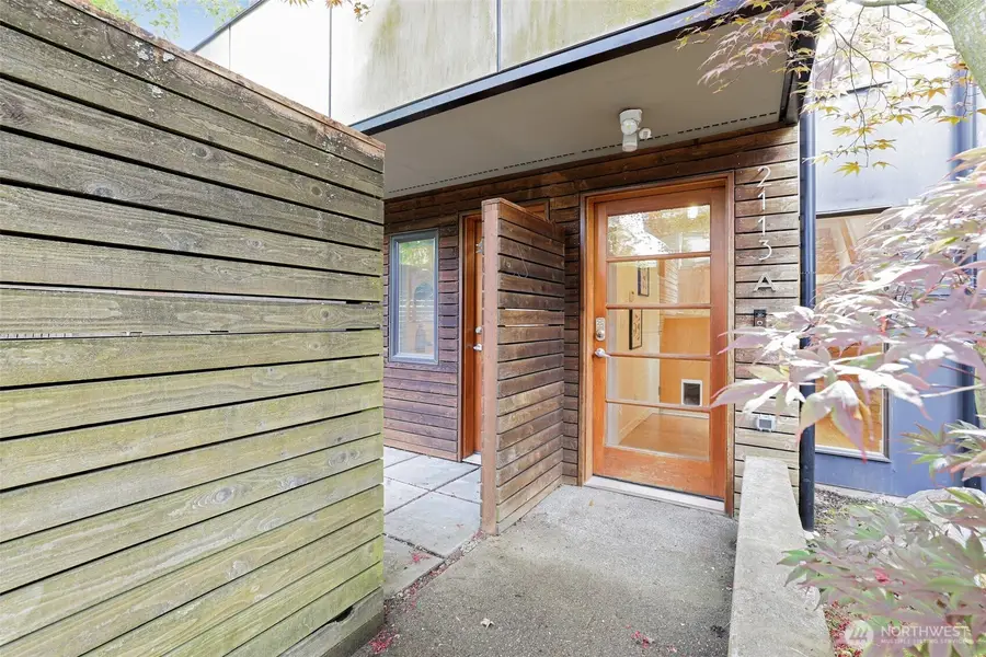 2113 15th Avenue S #A, Seattle, WA 98144 - #3