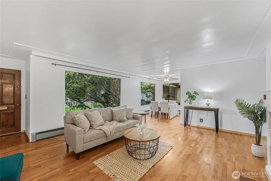 516 N 5th Avenue Sw, Tumwater, WA 98512 - #2