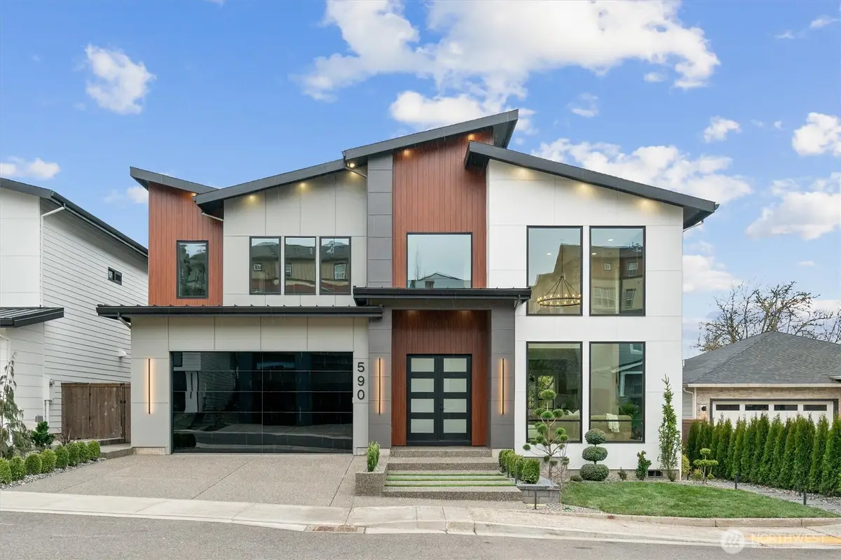 590 W U Street, Camas, WA 98607 - #1