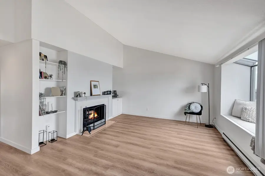 1321 S Puget Drive #E-33, Renton, WA 98055 - #2