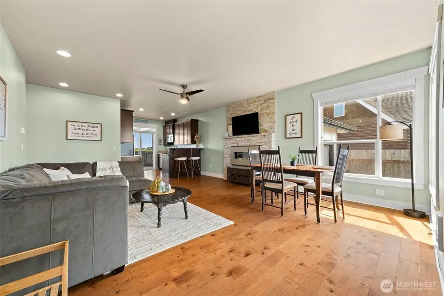 423 S Spinnaker Street Sw, Ocean Shores, WA 98569 - #3