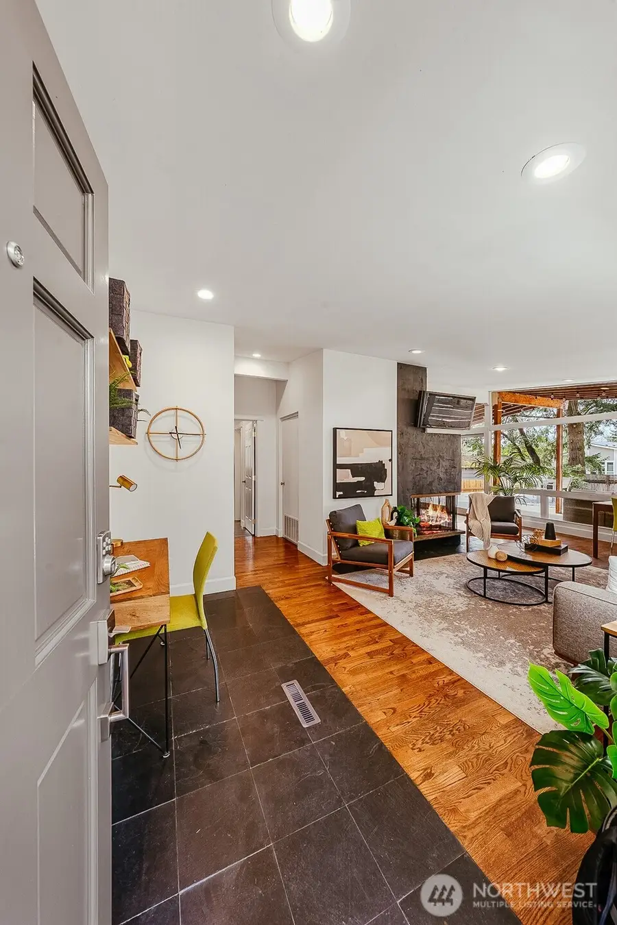 15863 15th Avenue Ne, Shoreline, WA 98155 - #3