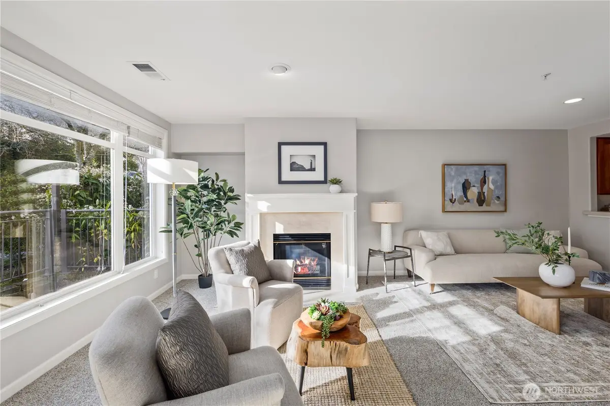 225 4th Avenue #A304, Kirkland, WA 98033 - #1