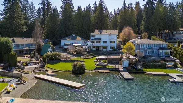 4217 Lakeridge Drive E, Lake Tapps, WA 98391